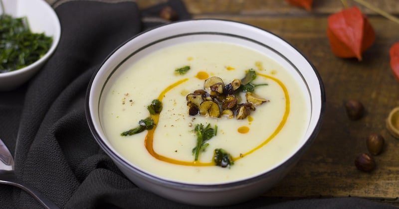 Soupe de légumes facile en 20 minutes : la recette express qui sauve vos repas