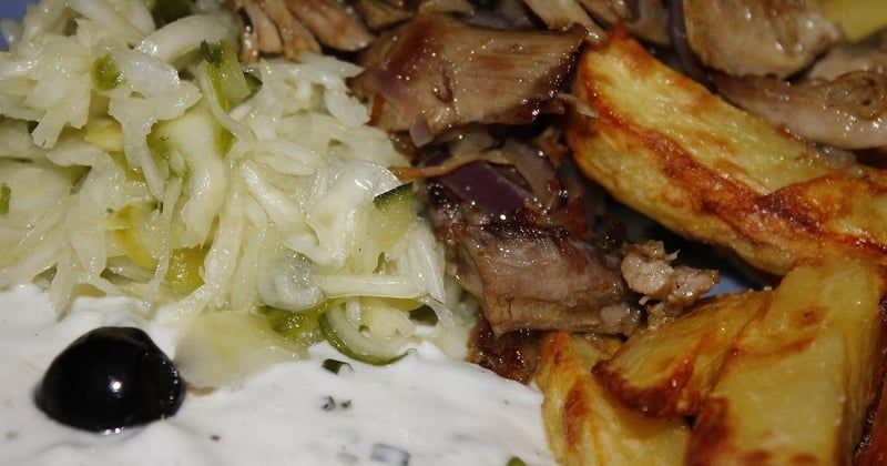 Tzatziki et souvlaki faciles : la recette grecque qui change tout